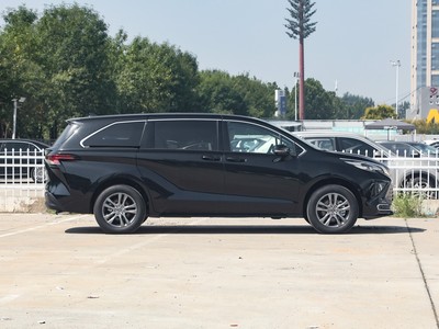 赛那SIENNA外观实拍图