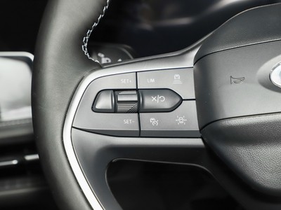 锐界L内饰实拍图