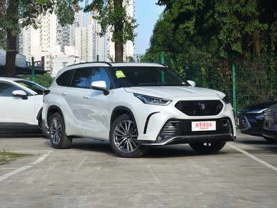 皇冠陆放外观实拍图