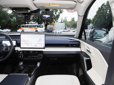 威兰达内饰实拍图