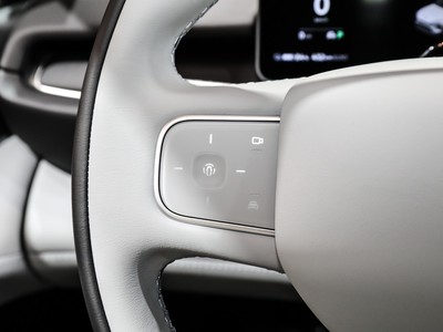 蔚来ES6内饰实拍图